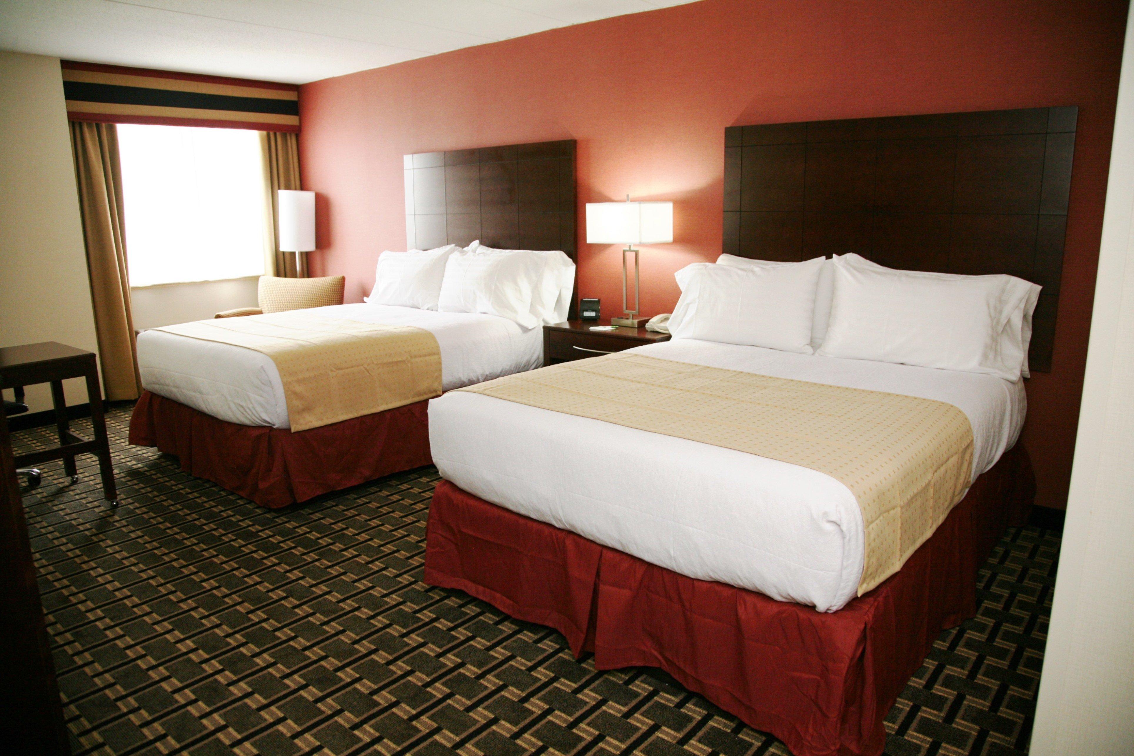 Holiday Inn New London By Ihg Exterior photo