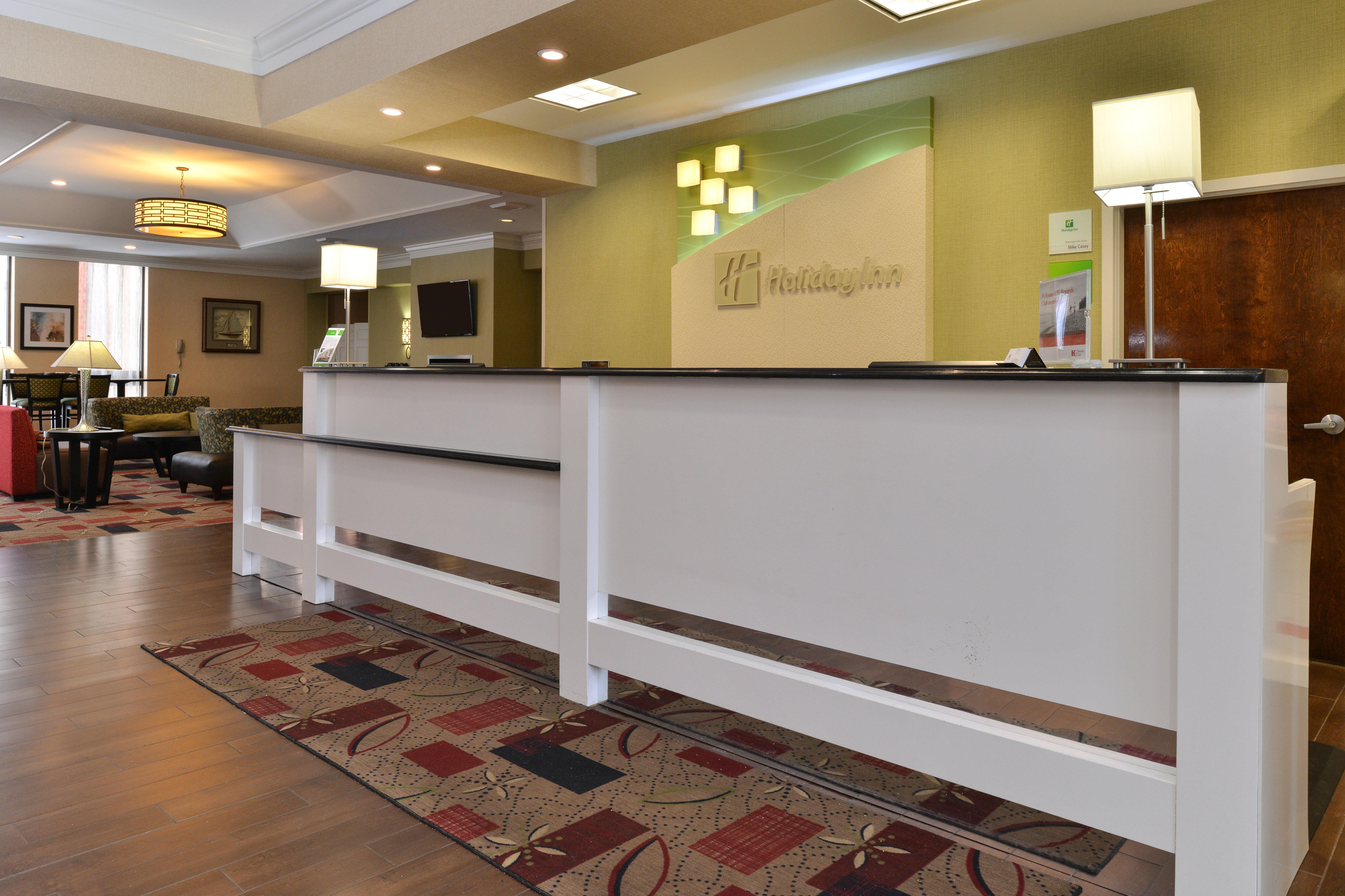 Holiday Inn New London By Ihg Exterior photo
