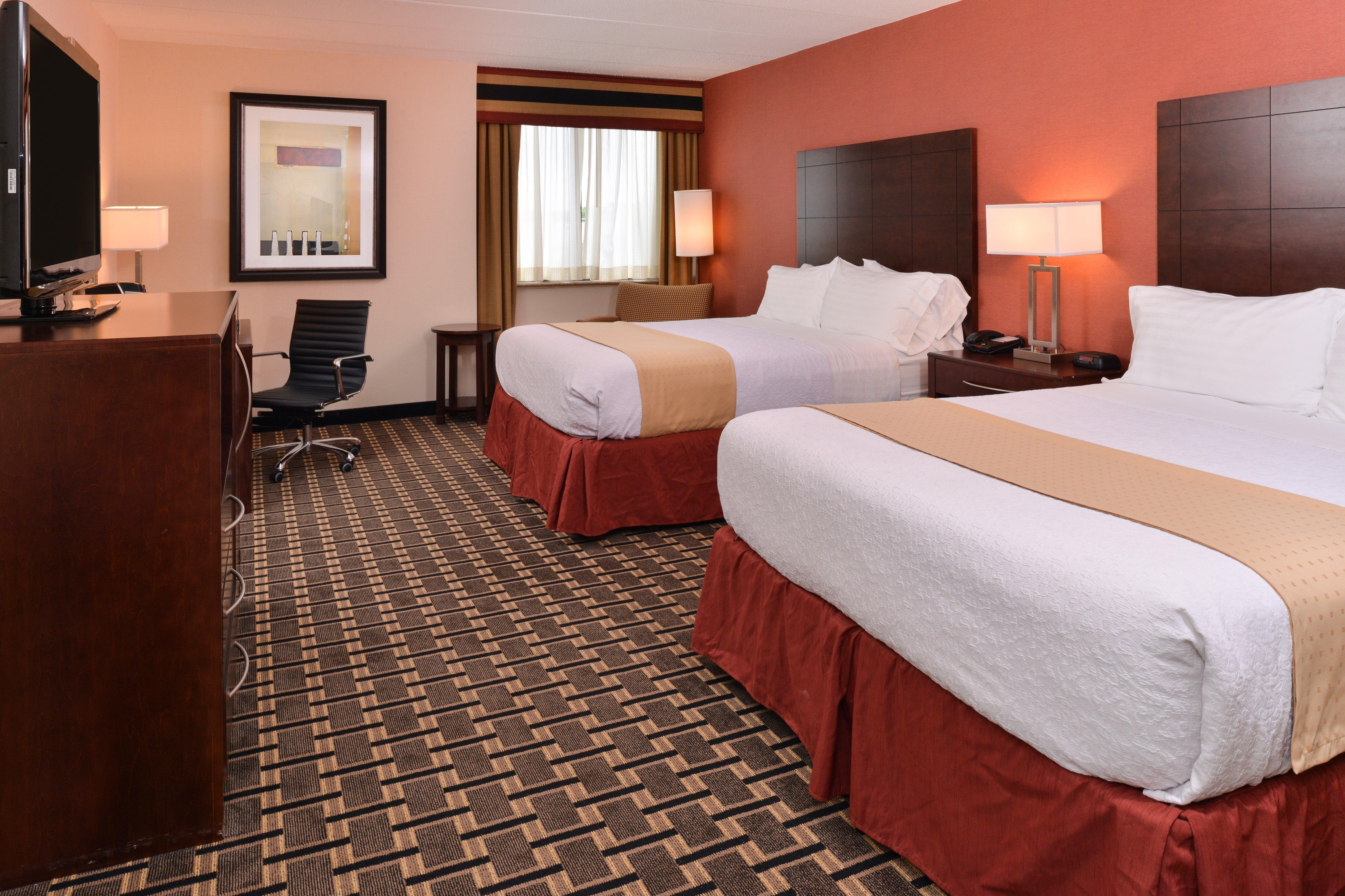 Holiday Inn New London By Ihg Exterior photo