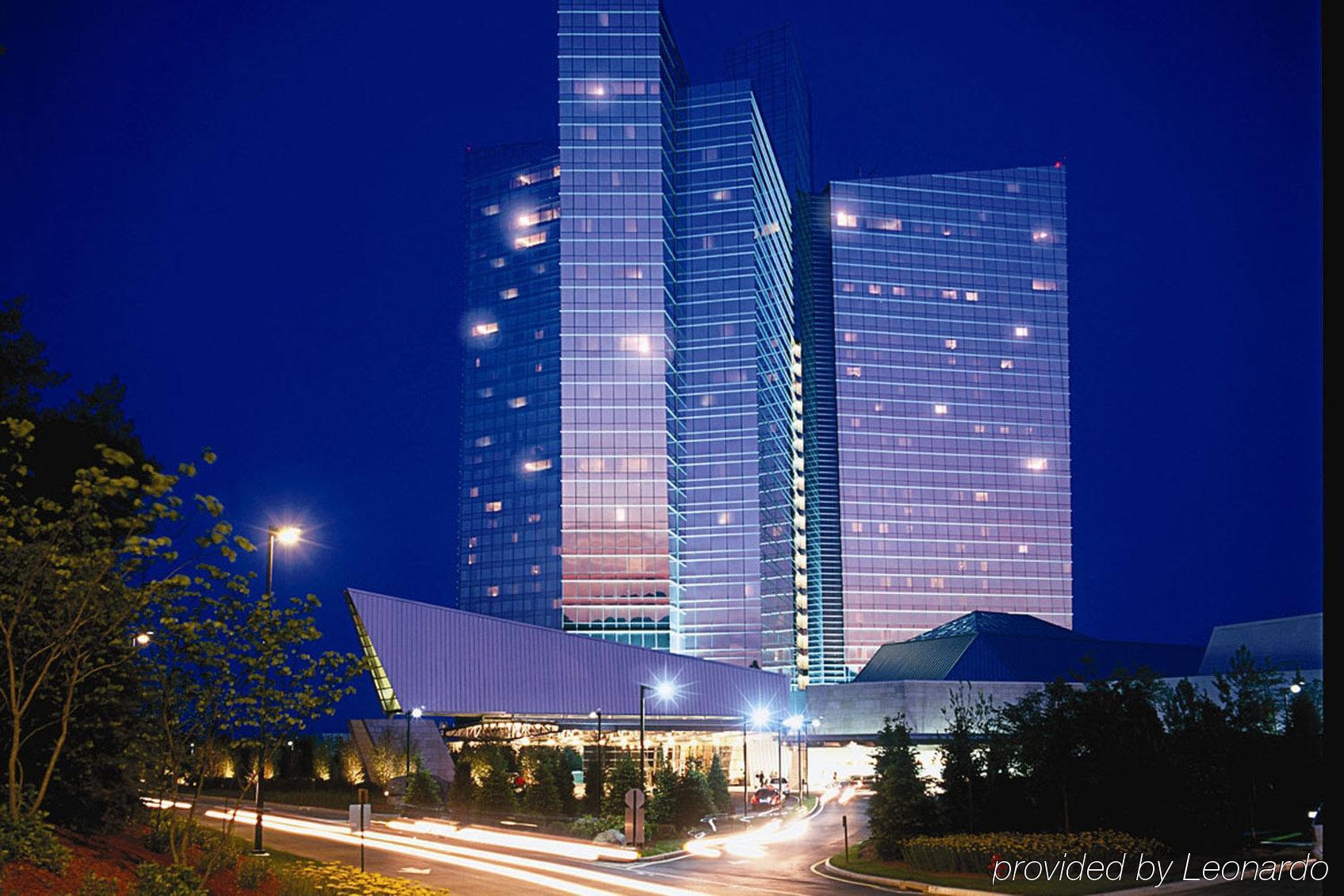 Holiday Inn New London By Ihg Exterior photo