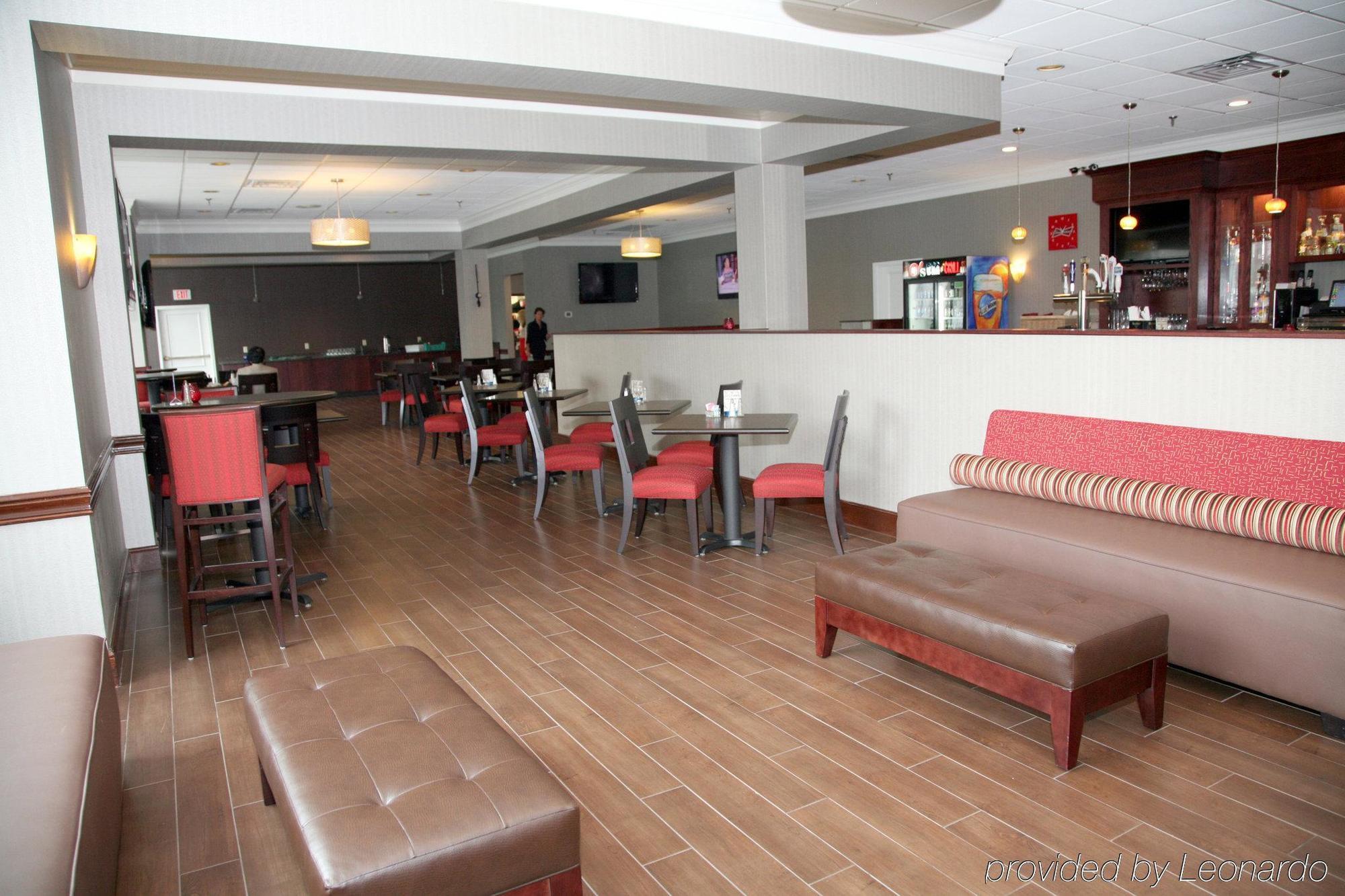 Holiday Inn New London By Ihg Exterior photo